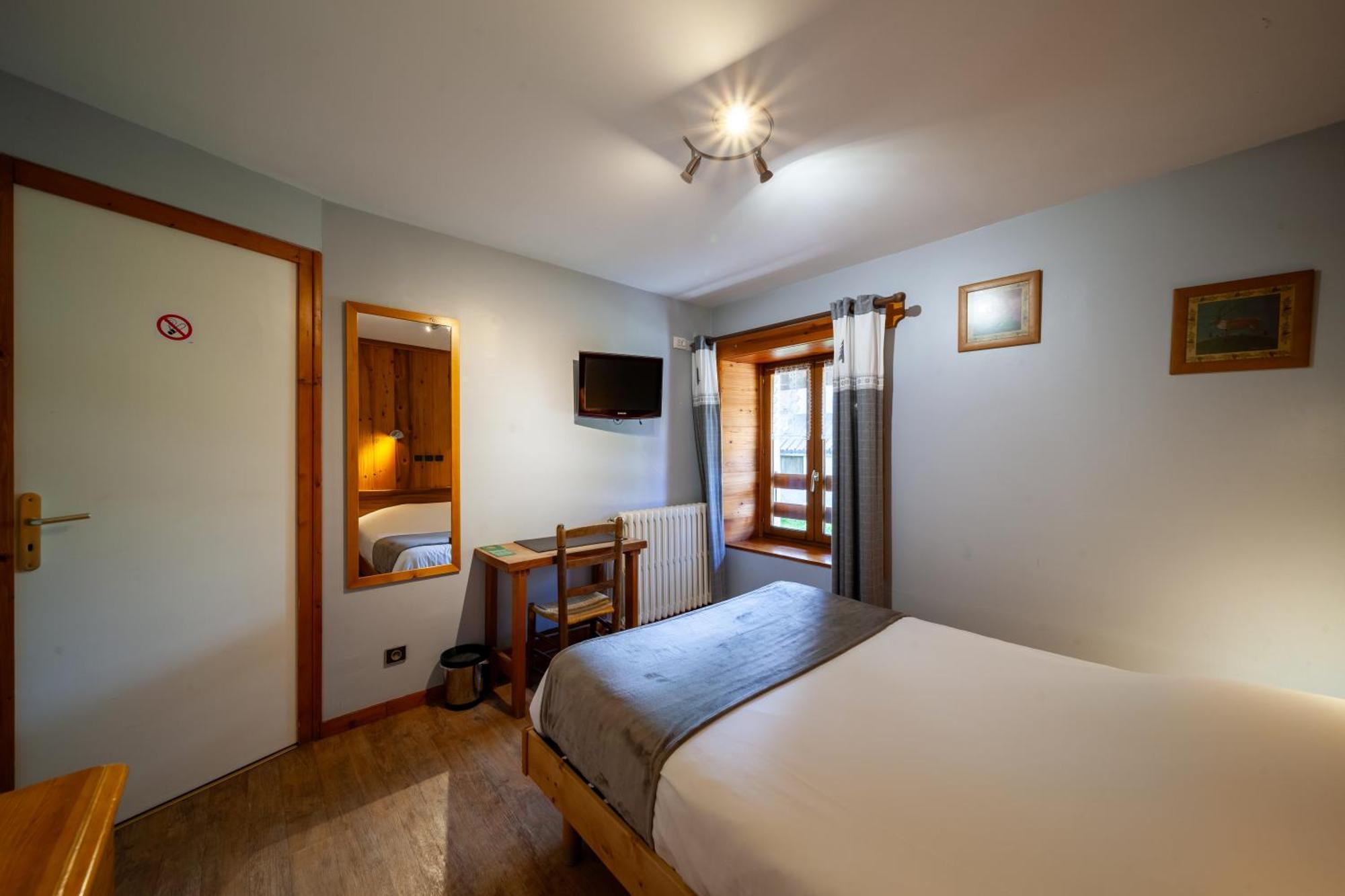 Hotel Auberge des Montauds à Villard-de-Lans Chambre photo